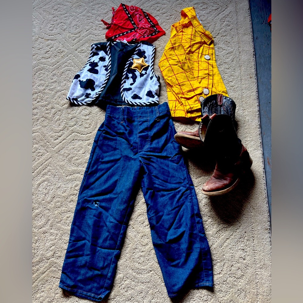 Halloween costume Jesse Toy Story